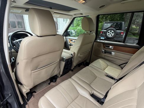 Used 2015 Land Rover LR4 HSE image 20