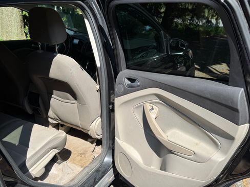 Used 2013 Ford Escape SE FWD image 20