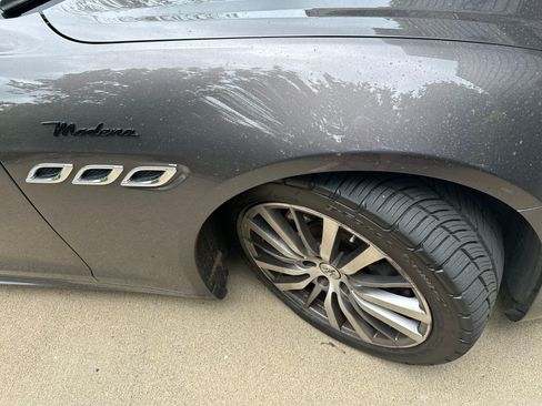 Used 2022 Maserati Quattroporte Modena Q4 AWD/4WD image 5