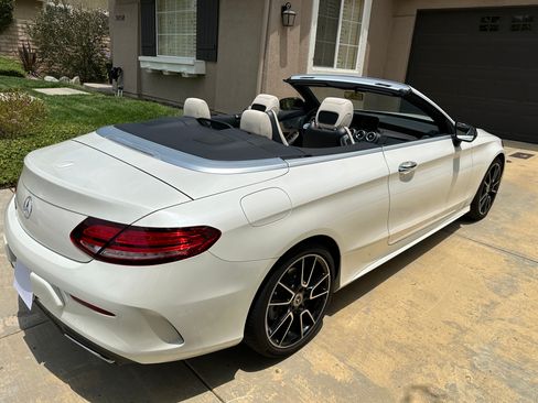 Used 2021 Mercedes-Benz C 300 Cabriolet image 8