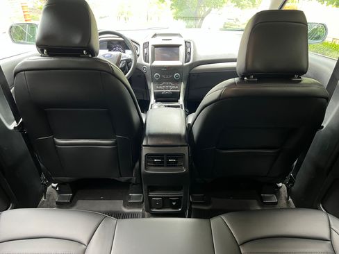 Used 2020 Ford Edge SEL w/ Convenience Package AWD/4WD image 14