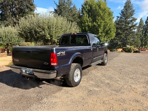 Used 2000 Ford F250 4x4 SuperCab Super Duty image 2