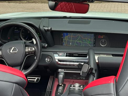 Used 2022 Lexus LC 500 Convertible w/ Touring Package RWD image 11