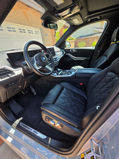 Used 2025 BMW X5 xDrive50e w/ M Sport Package AWD/4WD image 9