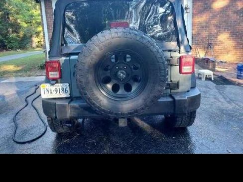 Used 2015 Jeep Wrangler Sport w/ Quick Order Package 23S image 4