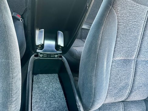 Used 1996 Chevrolet Camaro Z28 RWD image 25