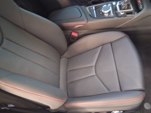 Used 2023 Audi R8 V10 performance image 5