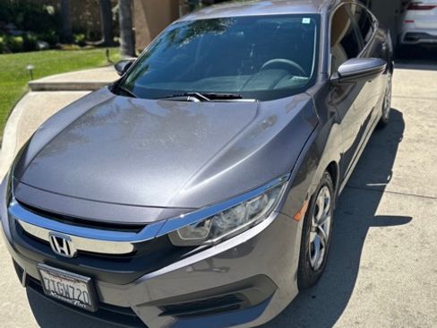 Used 2016 Honda Civic LX image 4