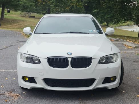 Used 2010 BMW 335i xDrive Coupe image 12