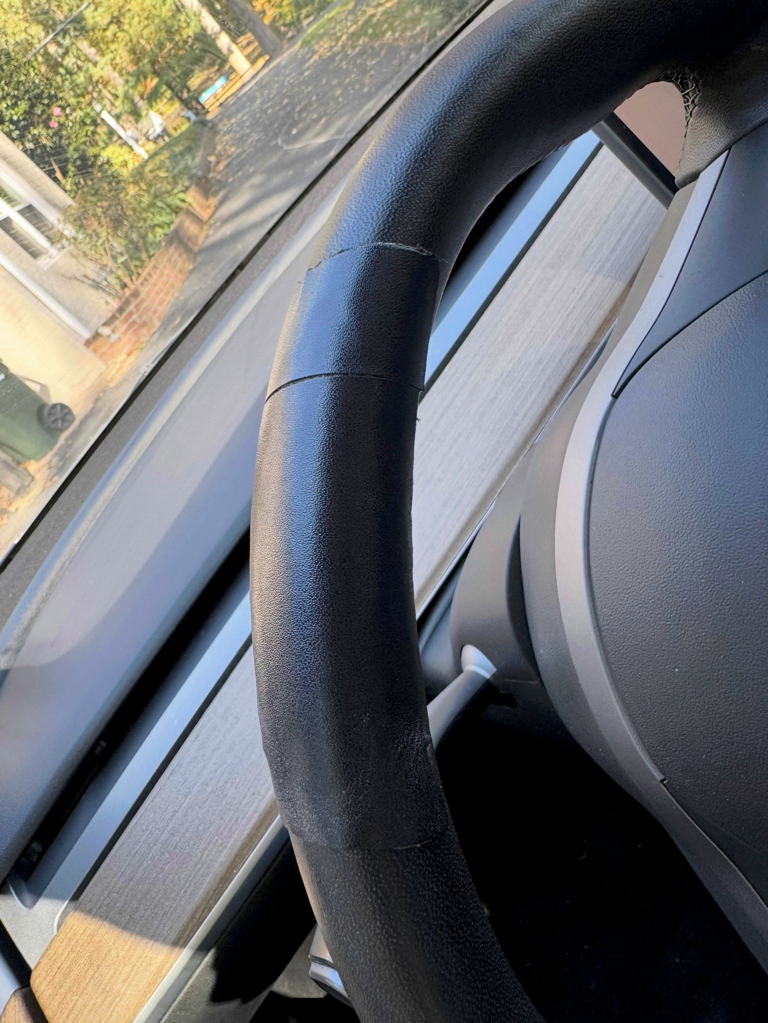 Used 2022 Tesla Model 3 Standard Range RWD image 12