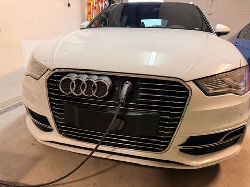 Used 2016 Audi A3 e-tron Premium Plus w/ Premium Plus Package image 5