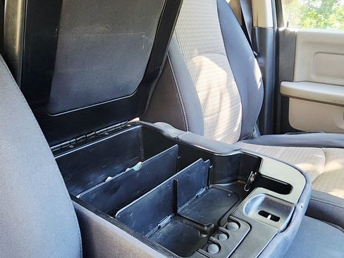 Used 2011 RAM 1500 Big Horn image 12