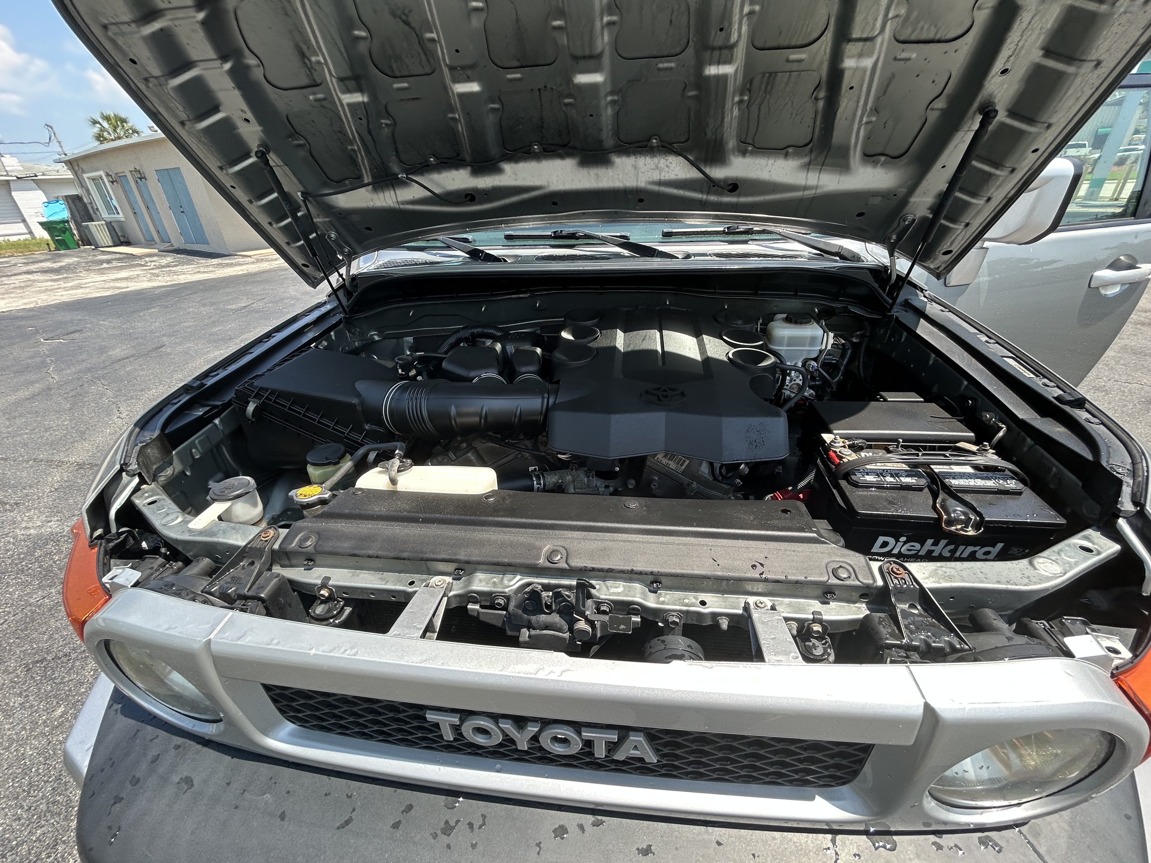 Used 2010 Toyota FJ Cruiser 4WD image 11