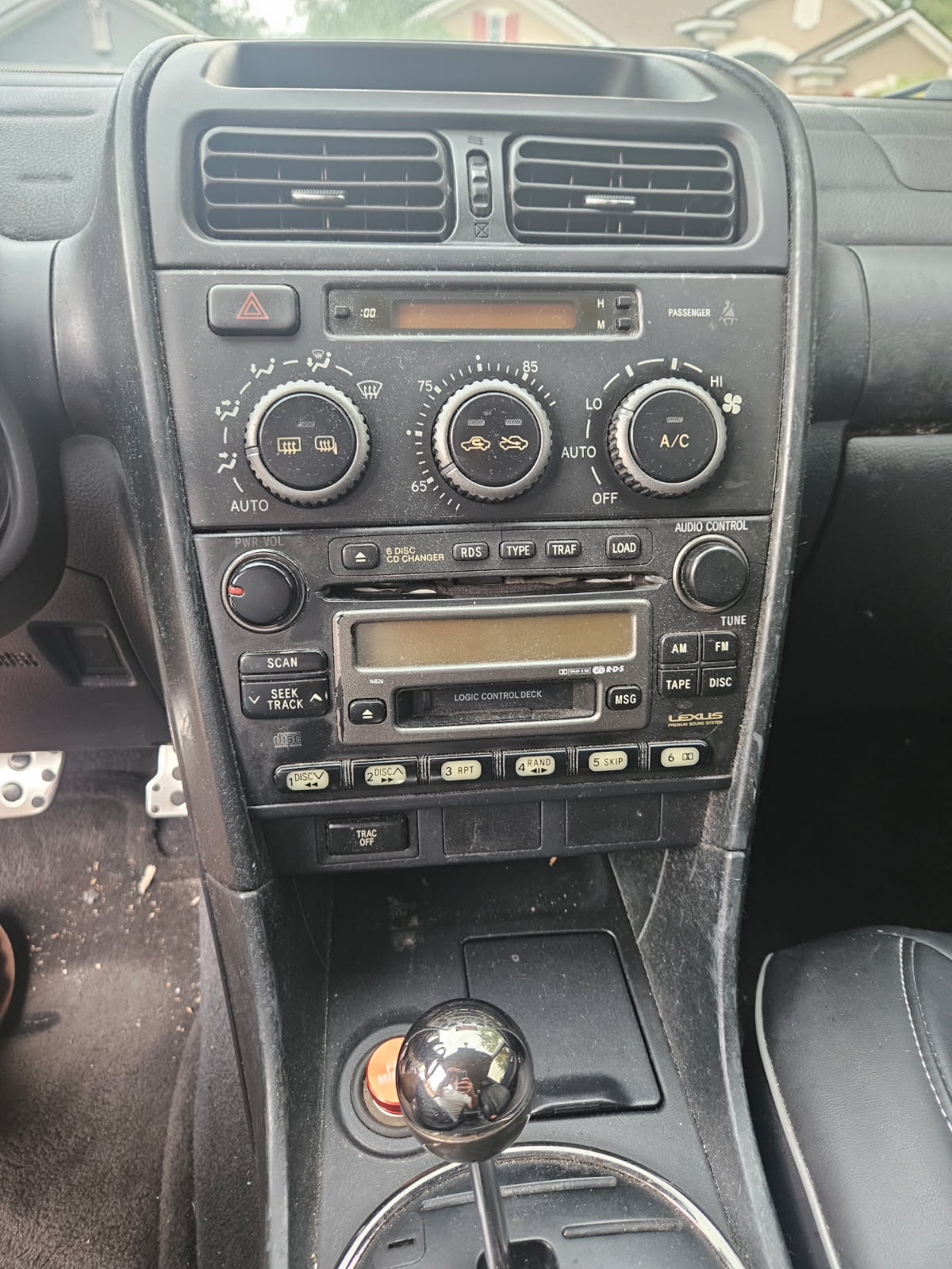 Used 2003 Lexus IS 300 RWD image 11