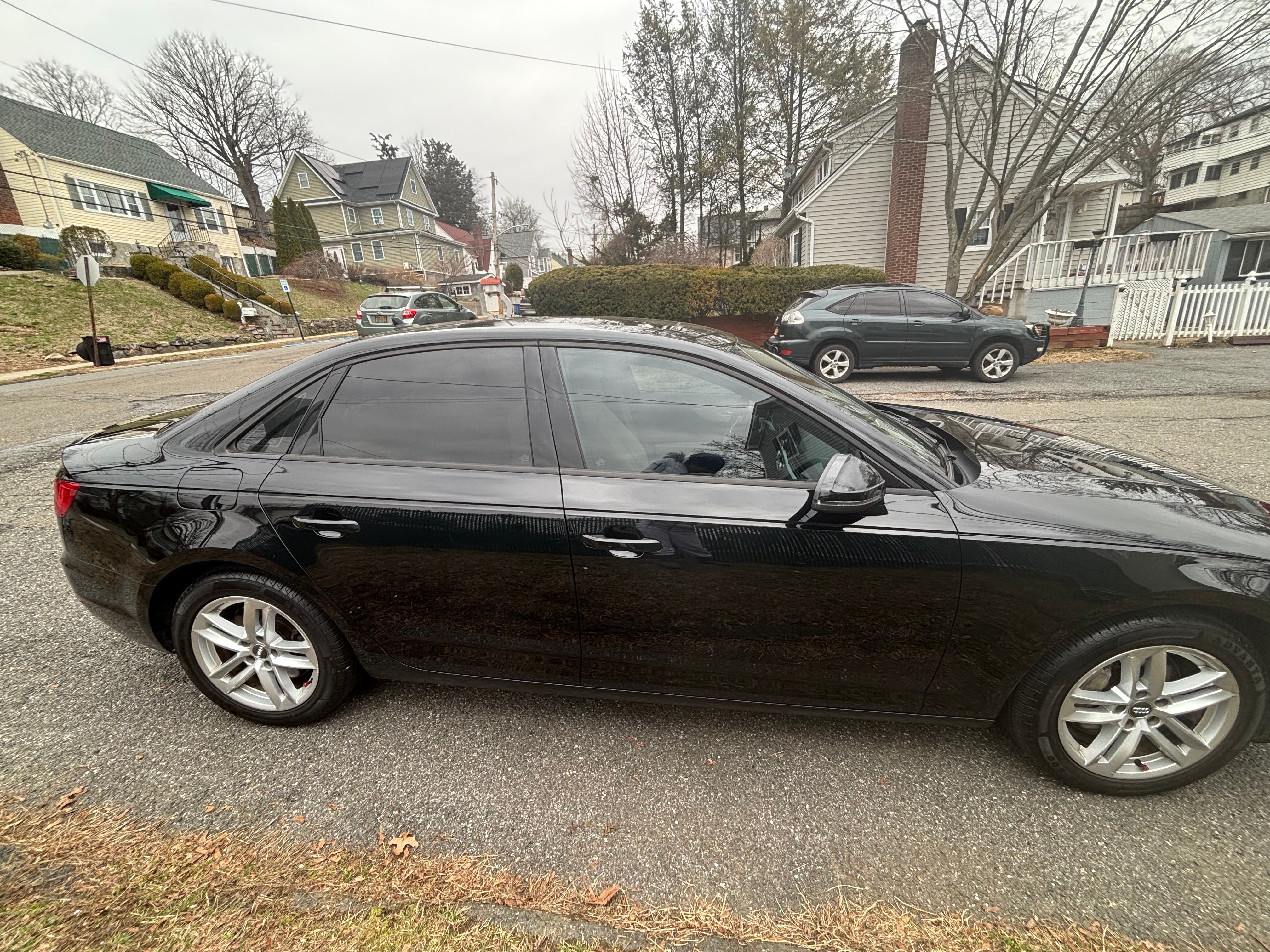Used 2017 Audi A4 2.0T Premium FWD image 12