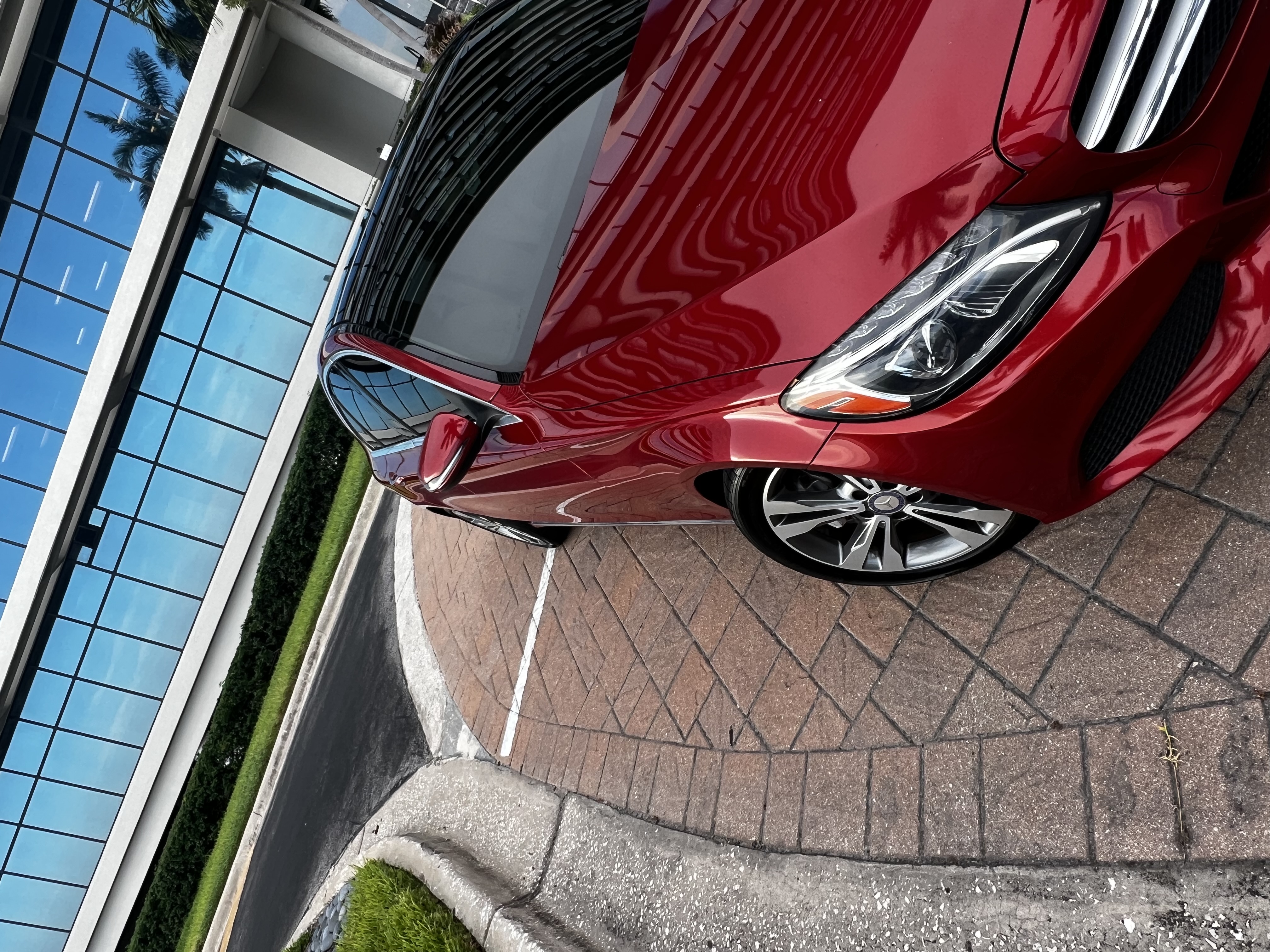 Used 2017 Mercedes-Benz C 300 Sedan w/ Parking Assist Package image 4