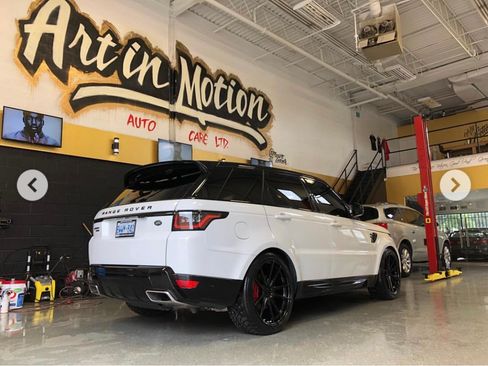 Used 2018 Land Rover Range Rover Sport HSE image 4