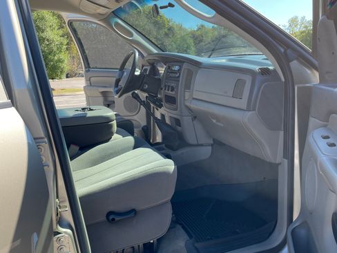 Used 2004 Dodge Ram 3500 Truck ST w/ Trailer Tow Group image 12