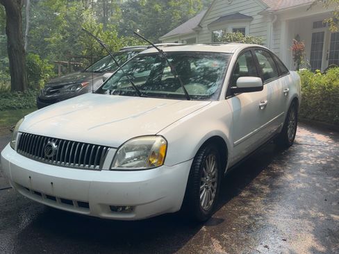 Used 2005 Mercury Montego Premier FWD image 1