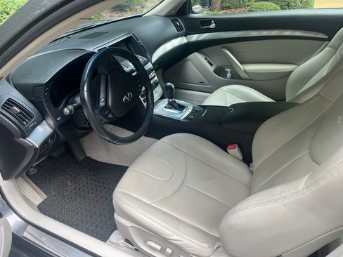 Used 2013 INFINITI G37 x Coupe w/ Premium Pkg AWD/4WD image 13
