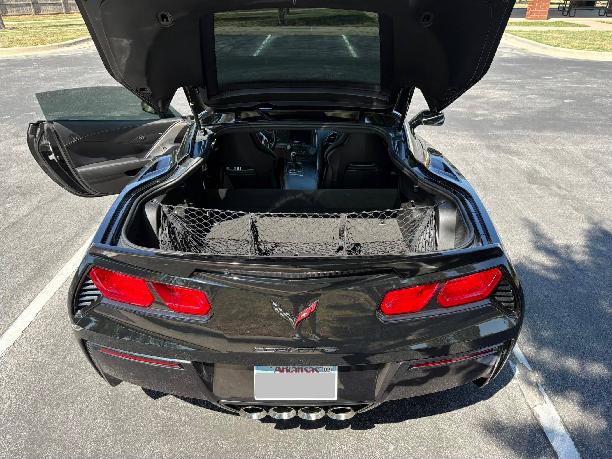 Used 2019 Chevrolet Corvette Stingray Coupe w/ Carbon Flash Badge Package RWD image 11
