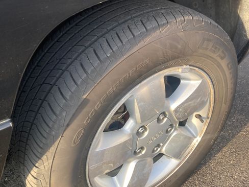 Used 2001 Jeep Grand Cherokee Limited image 13