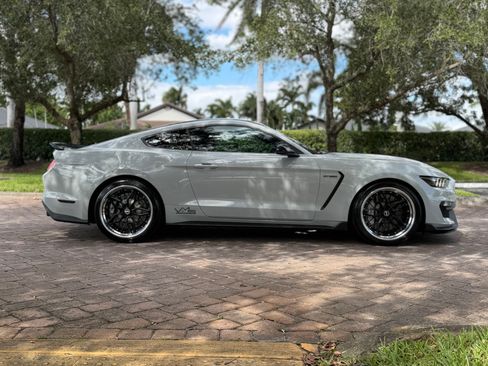 Used 2017 Ford Mustang Shelby GT350 w/ Electronics Package image 11