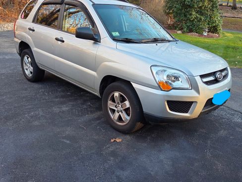 Used 2009 Kia Sportage LX image 1