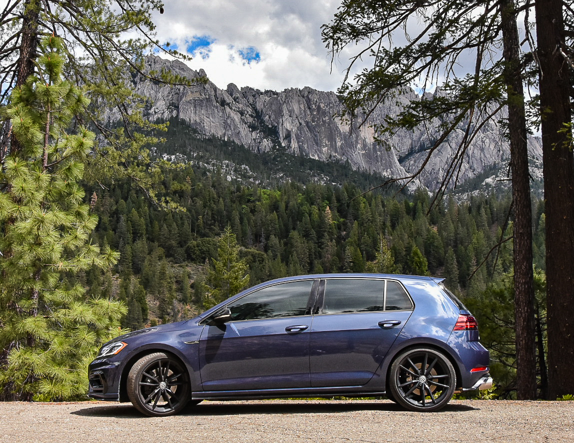 Used 2019 Volkswagen Golf 4-Door AWD/4WD image 5
