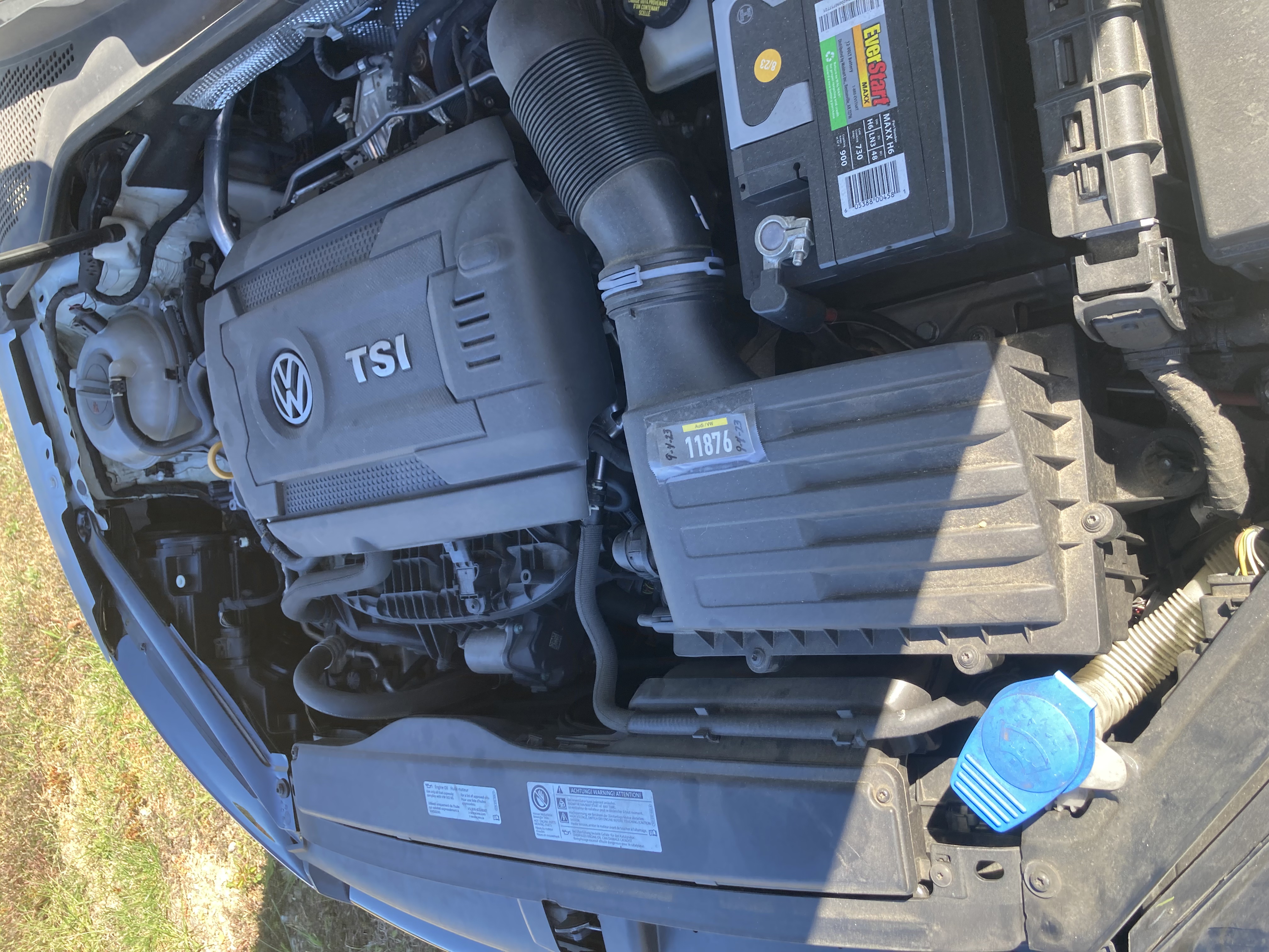 Used 2017 Volkswagen Golf SE FWD image 12