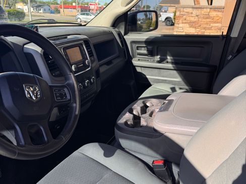 Used 2015 RAM 1500 Express AWD/4WD image 10