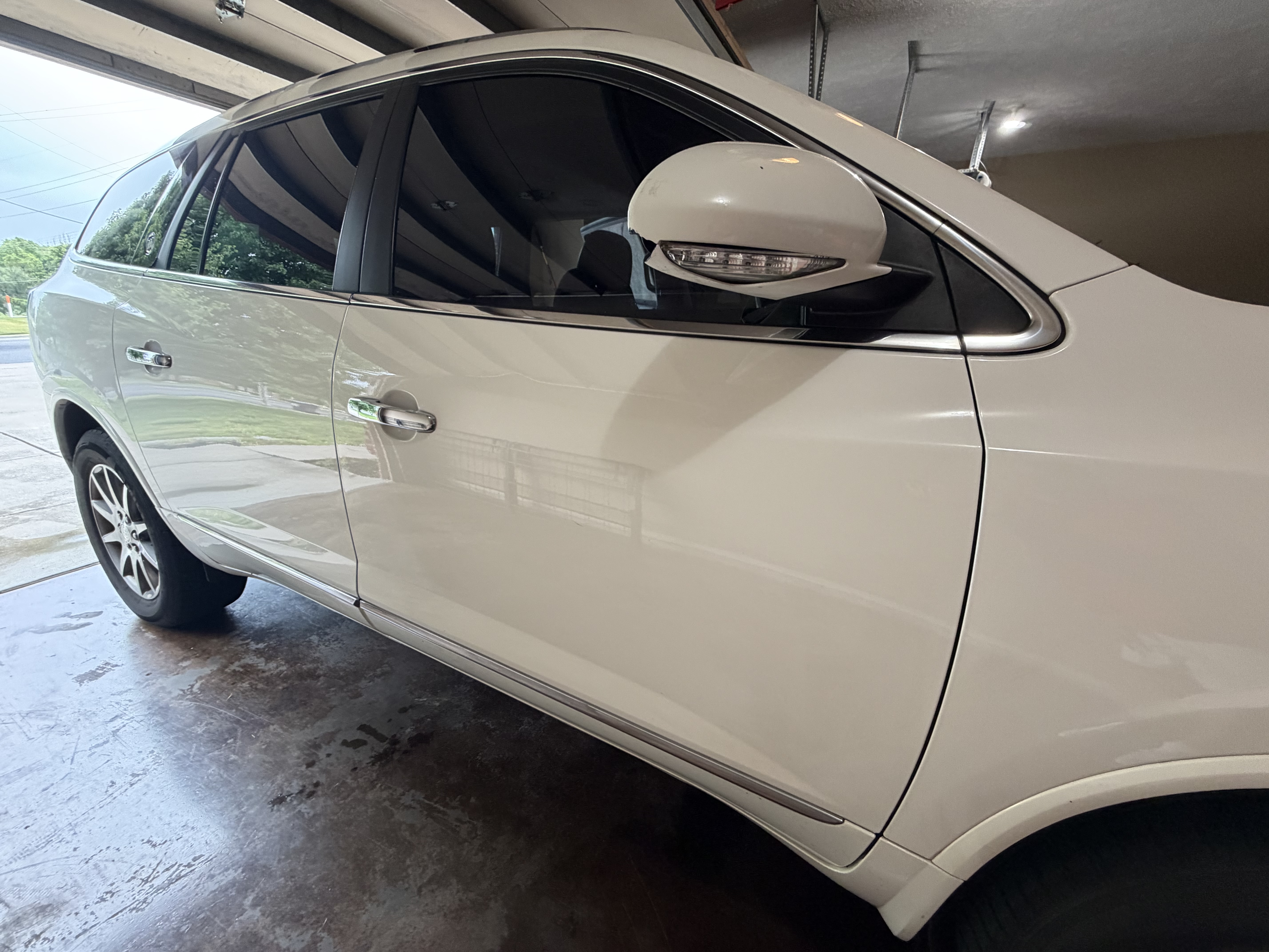Used 2014 Buick Enclave Leather w/ Trailering Provision Package FWD image 6