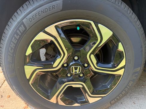 Used 2018 Honda CR-V Touring image 24