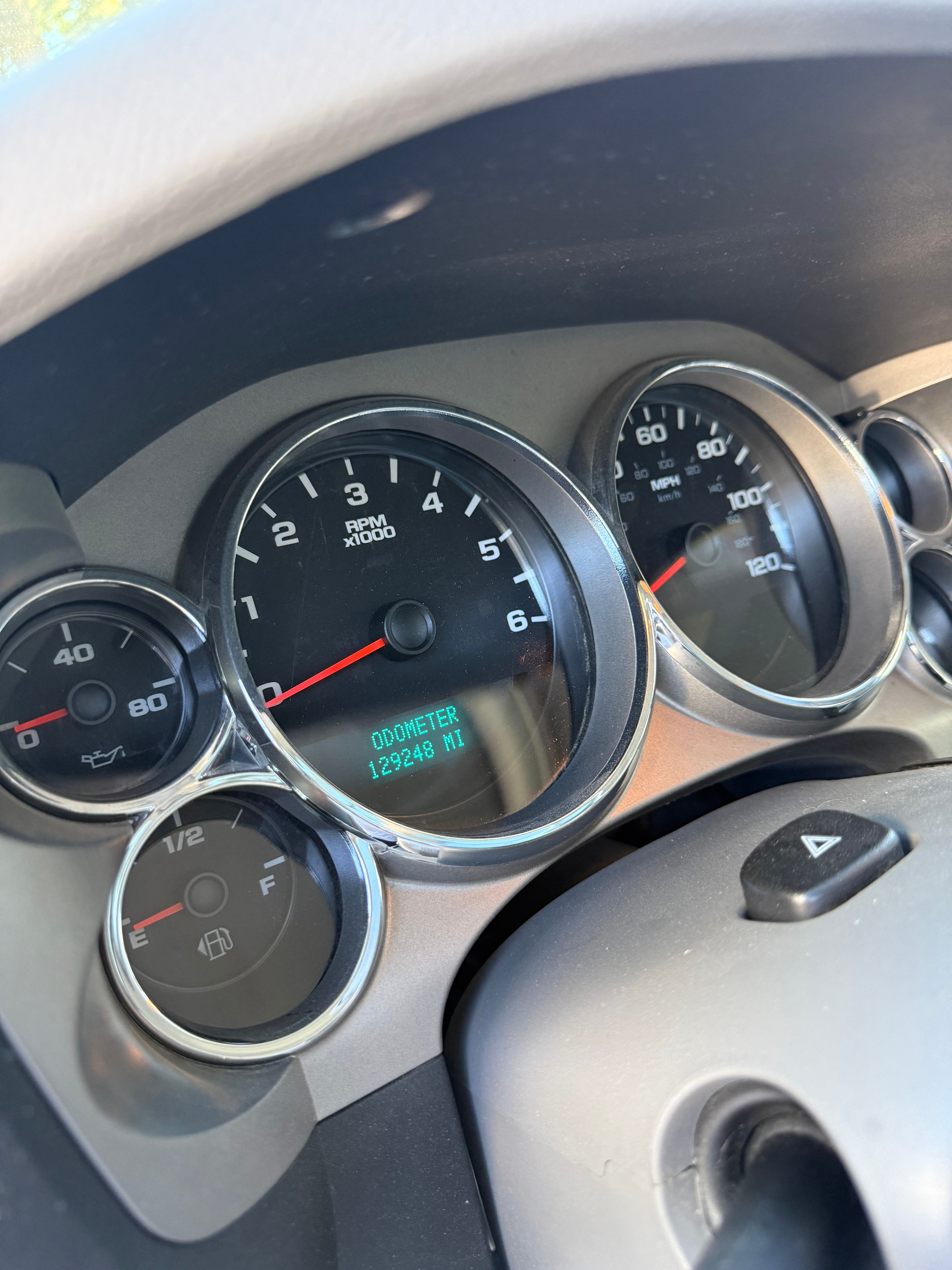 Used 2014 GMC Sierra 2500 SLE w/ SLE Preferred Package AWD/4WD image 14