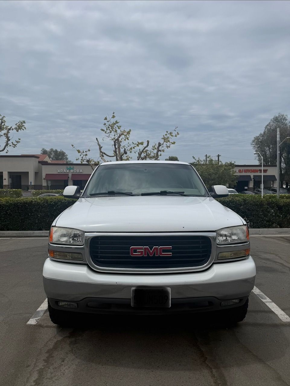 Used 2004 GMC Yukon SLE RWD image 4