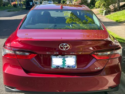 Used 2021 Toyota Camry LE w/ Cold Weather Package FWD image 2
