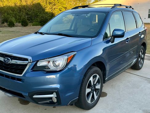 Used 2018 Subaru Forester 2.5i Limited image 1