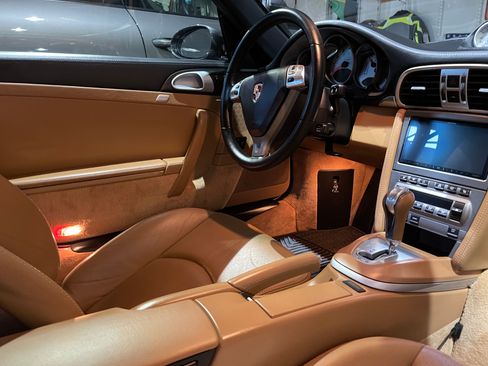 Used 2007 Porsche 911 Carrera 4S image 5