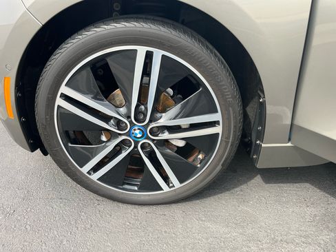 Used 2016 BMW i3 w/ Range Extender image 17