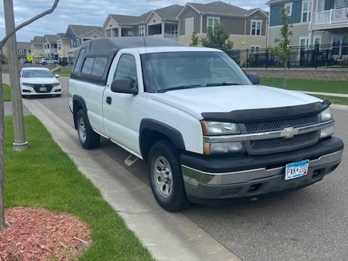 Used 2005 Chevrolet Silverado 1500 W/T image 1