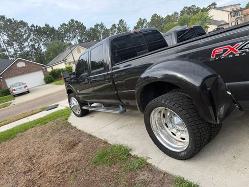 Used 2015 Ford F350 King Ranch w/ King Ranch w/Chrome Package image 15