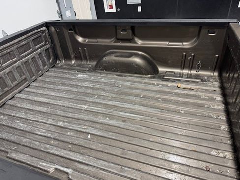 Used 2015 Chevrolet Silverado 2500 LT w/ LT Convenience Package image 12