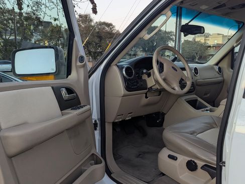 Used 2003 Ford Expedition Eddie Bauer image 11