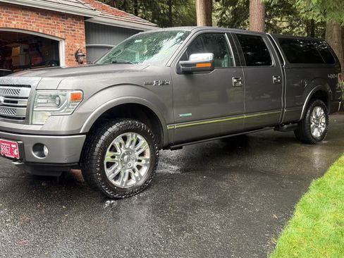 Used 2013 Ford F150 Platinum image 5