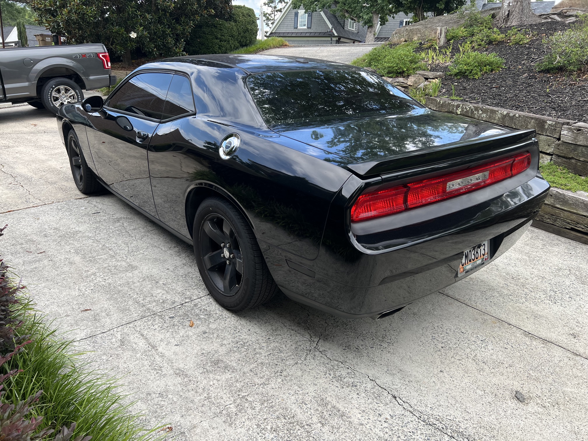 Used 2013 Dodge Challenger R/T w/ Electronics Convenience Group RWD image 8