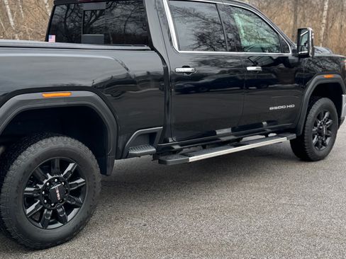 Used 2022 GMC Sierra 2500 SLT image 11