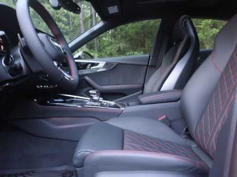 Used 2025 Audi S5 Premium Plus image 6