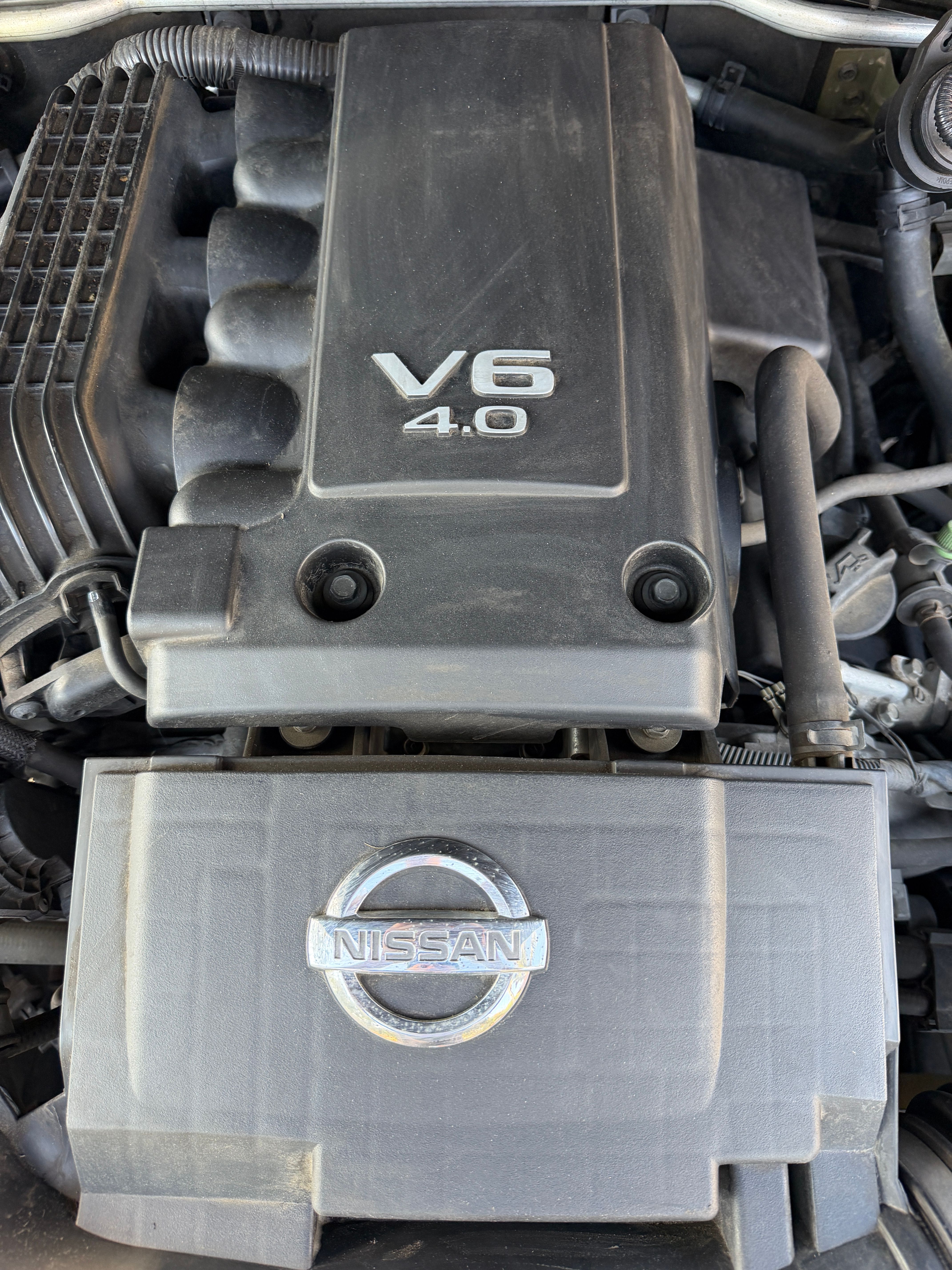 Used 2012 Nissan Pathfinder Silver RWD image 31