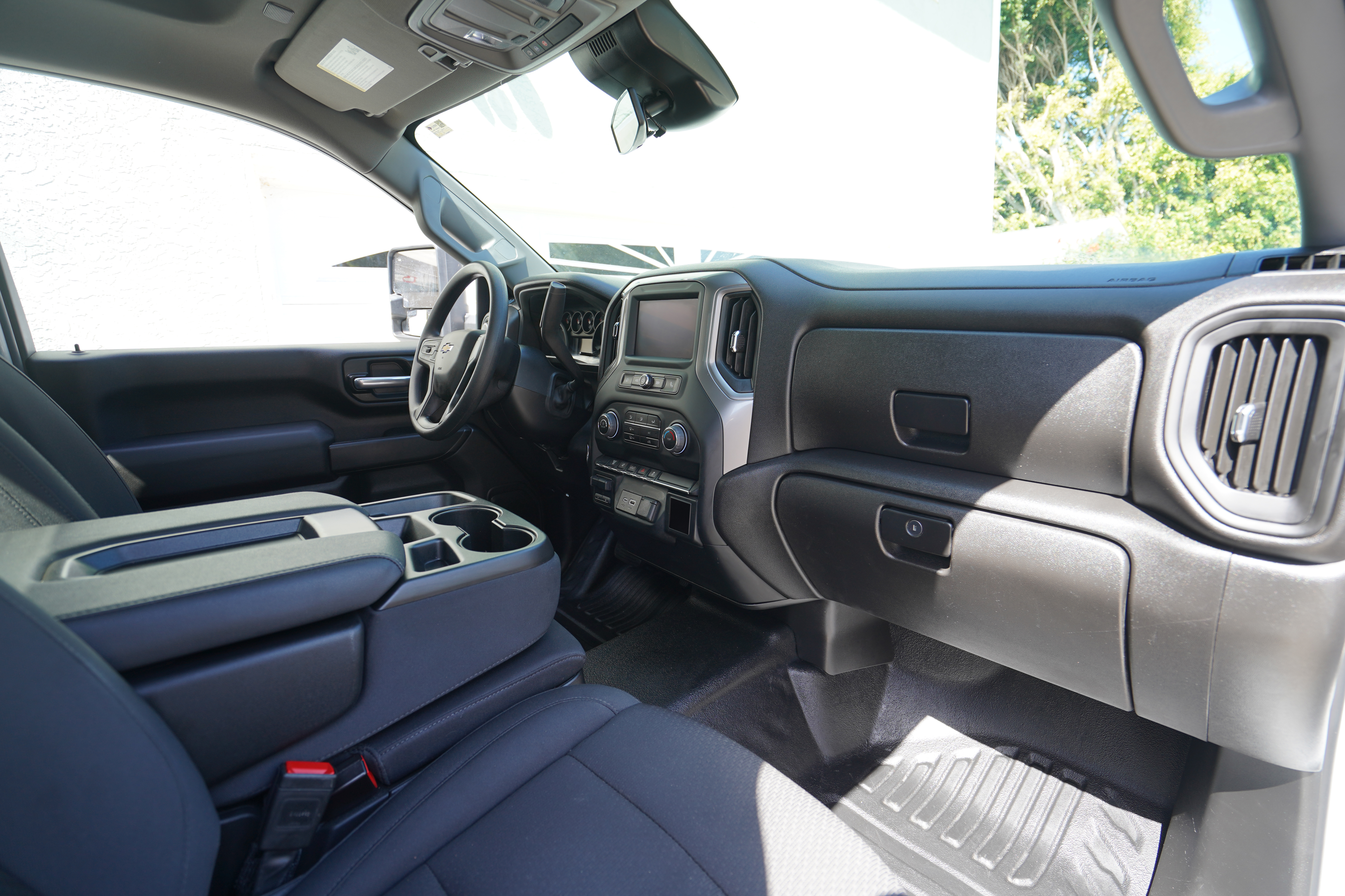 Used 2025 Chevrolet Silverado 2500 W/T w/ WT Convenience Package AWD/4WD image 8
