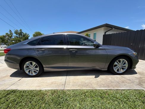 Used 2020 Honda Accord LX image 5